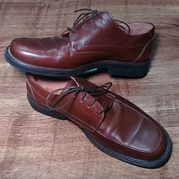 bostonian shoes website